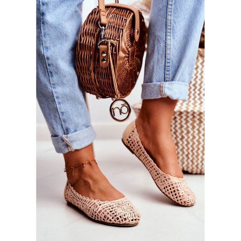 Lu Boo Beige Openwork Ballerinas för kvinnor flätade bär 1