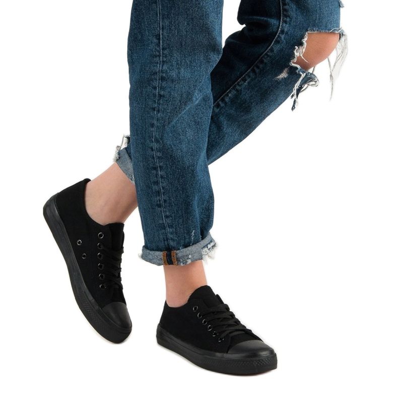 SHELOVET Svarta sneakers 1