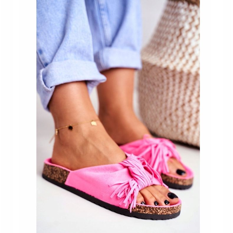 BUGO Rosa Fluo Flip Flops för kvinnor på Cork Fringe Marina 1