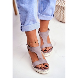 BUGO Kvinnors sandaler på kil Grå Rosa 1