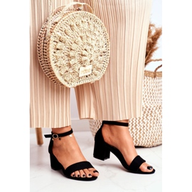 BUGO Svarta sandaler för mocka för kvinnor Oh Baby! 1