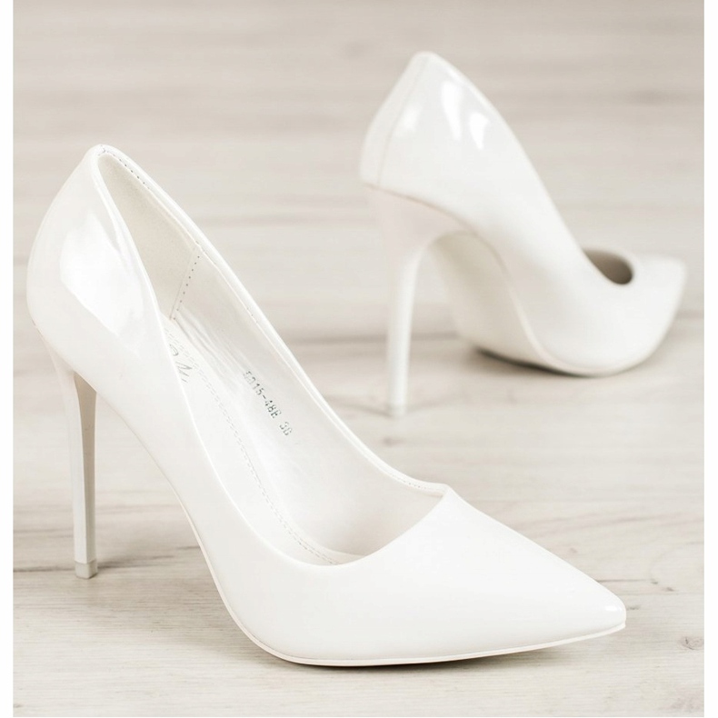 Small Swan Lackerade stift vit 1