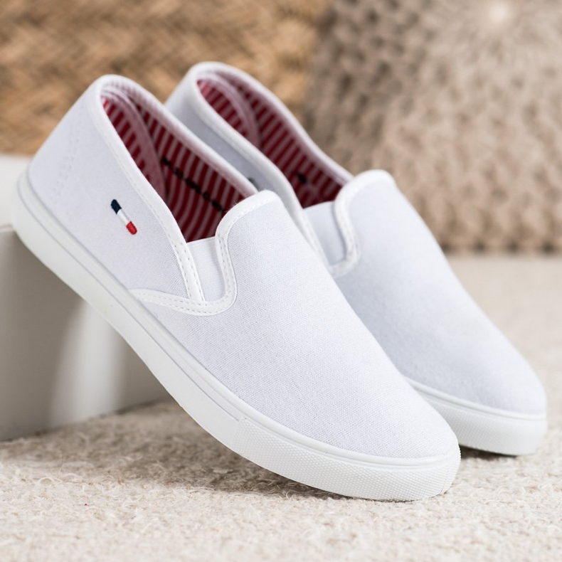 SHELOVET Vita textilskor 1