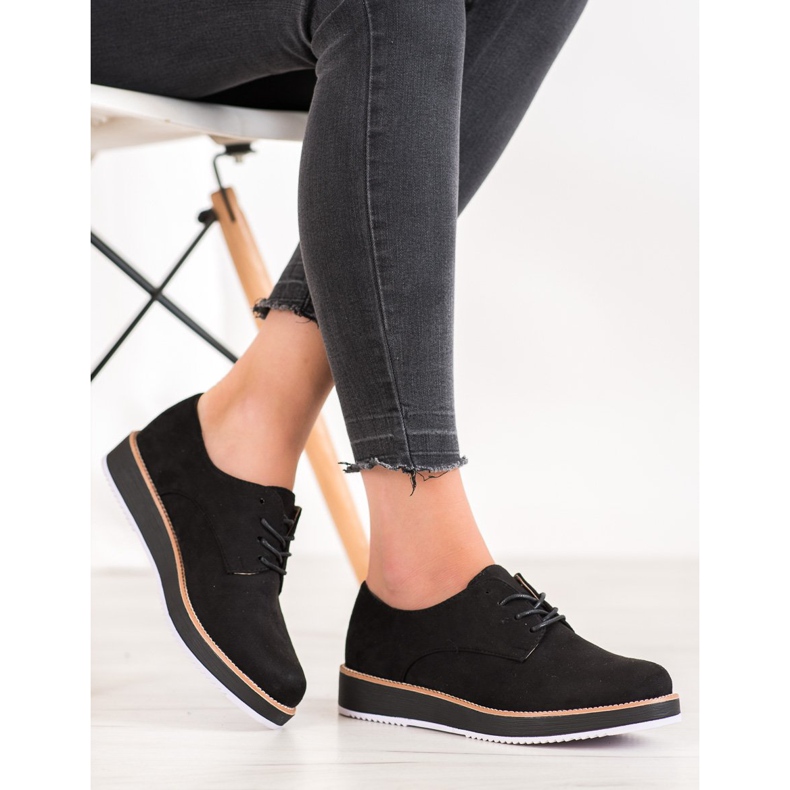 Seastar Svarta brogues 1