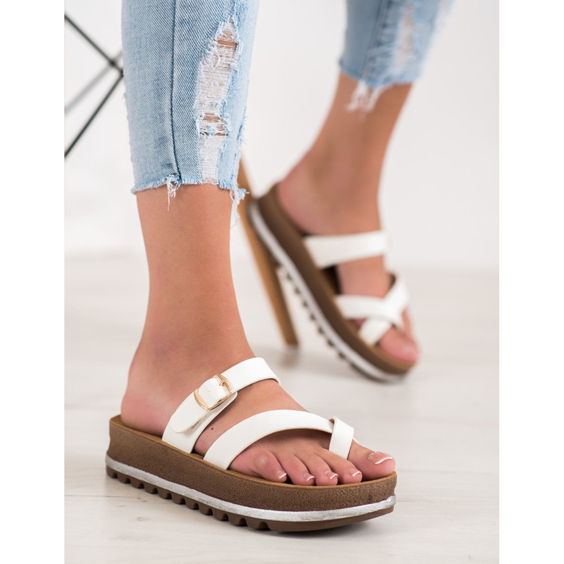 Comer Tofflor På Modeplattformen vit 2