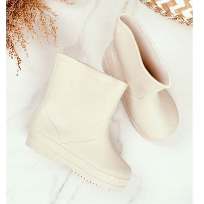 Barnens Beige Classic Rubber Galoshes Lullaby 1