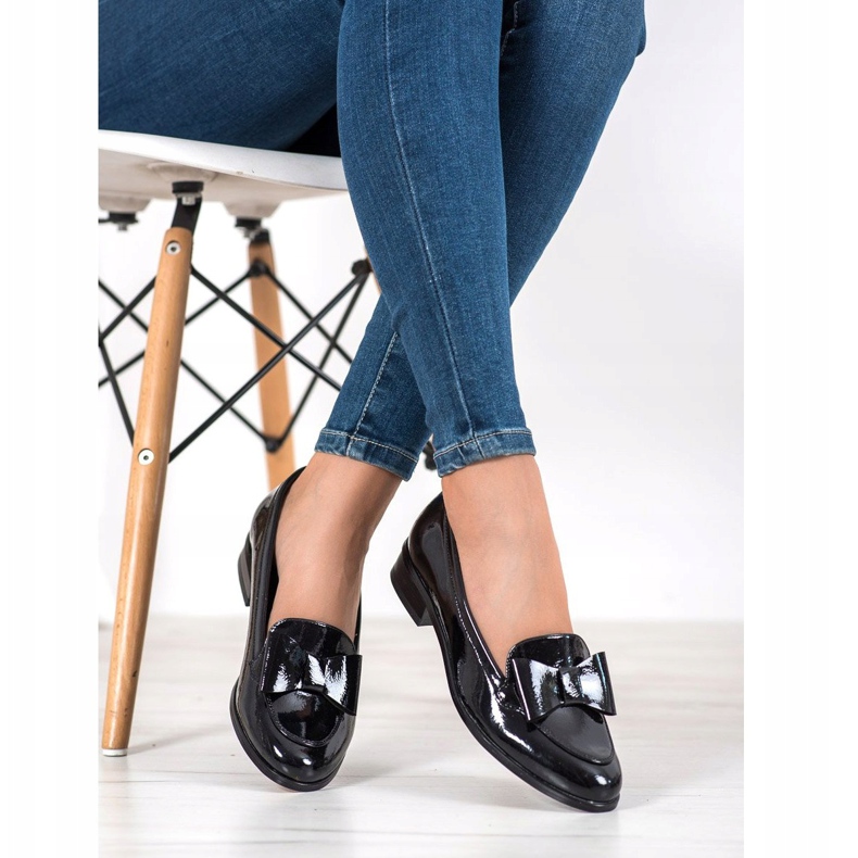 Lordsy på lågklackat VINCEZA svart 2