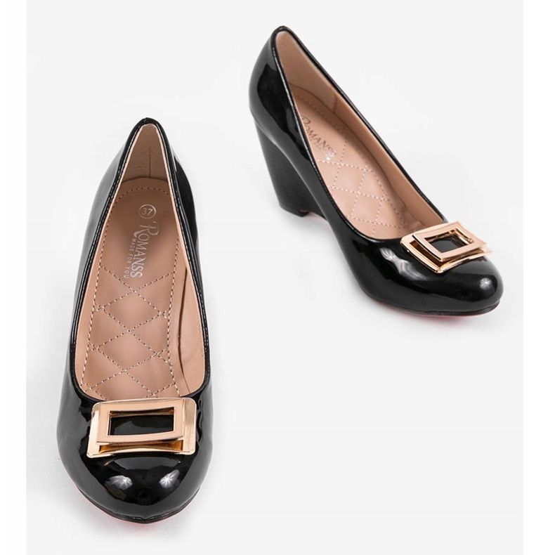 Svarta kilpumpar med spänne 0089-1 2