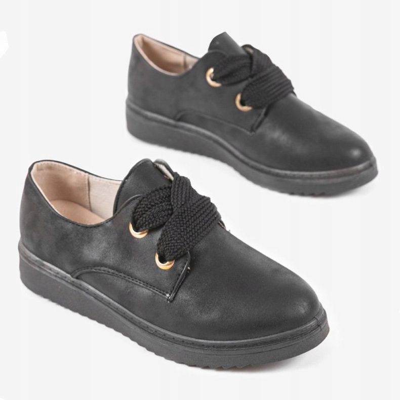 Svarta sneakers på kilen H-18 1