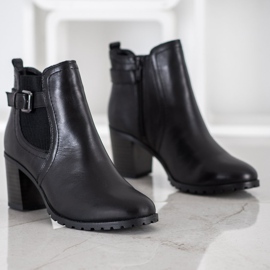 Evento Läderhögklackade stövlar svart 1