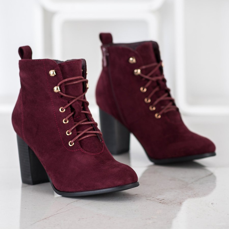 Evento Burgundy stövlar på posten röd mångfärgad 1