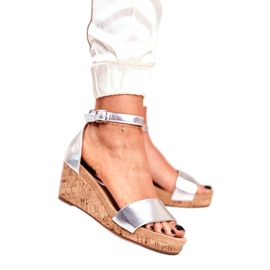 SEA Kvinnors sandaler på kil Silver MarryMe 1