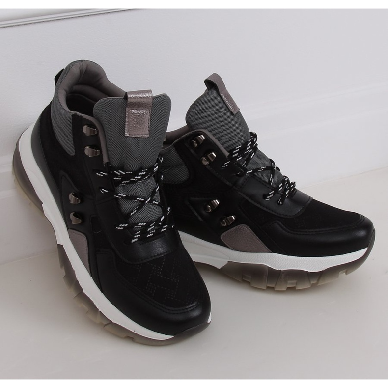 Svarta fotkängor 2000-C03 Svart 2