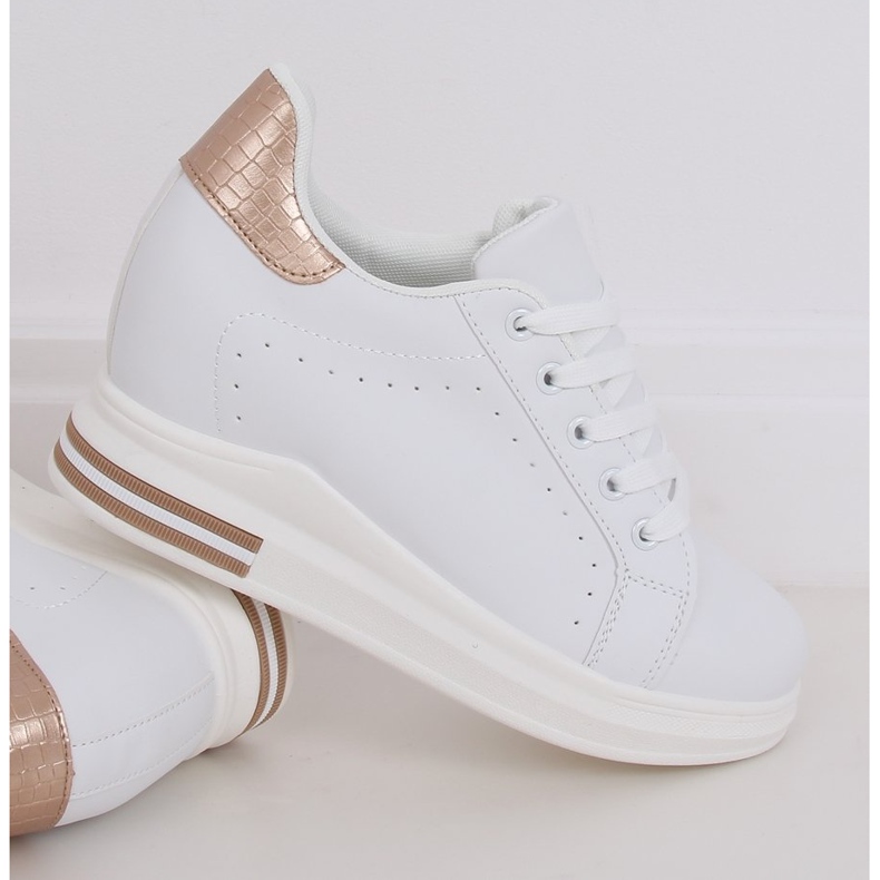 Vita MY-0367 WHITE / CHAMPAGNE sneakers på en dold kil 1