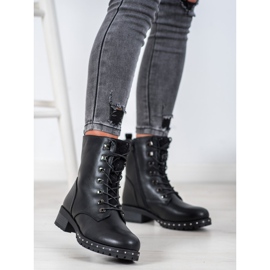 J. Star Snörda arbetare med kristaller svart 1