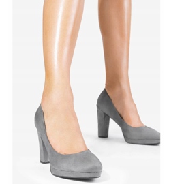 Grå mockapumpar på LEI-169 stolpen 1