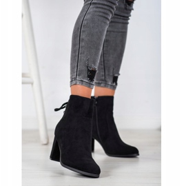 Knutna stövlar på VINCEZA -inlägget svart 2