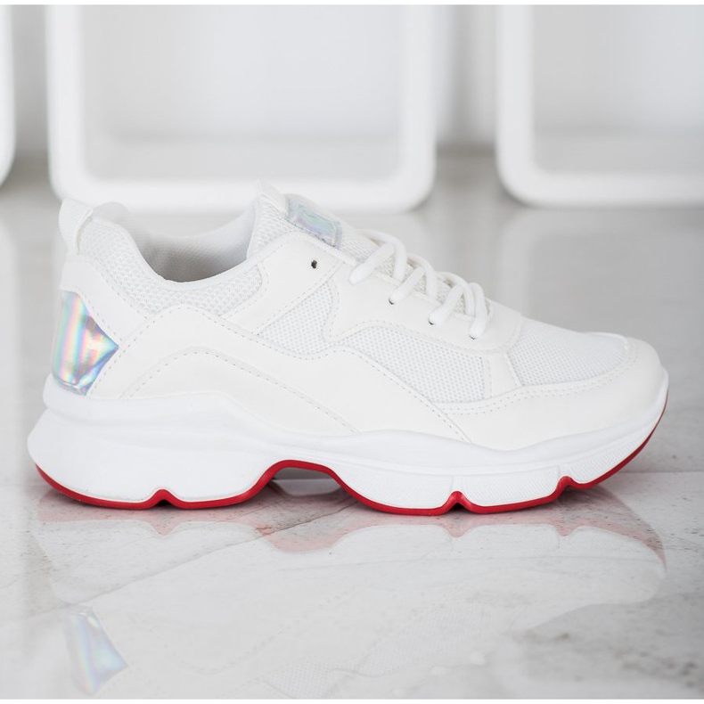 SHELOVET Bekväma vita sneakers 1