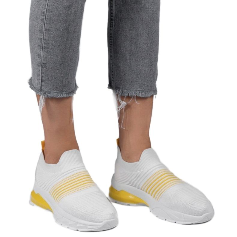 Vita och gula slip-on-skor 8087-SP 1