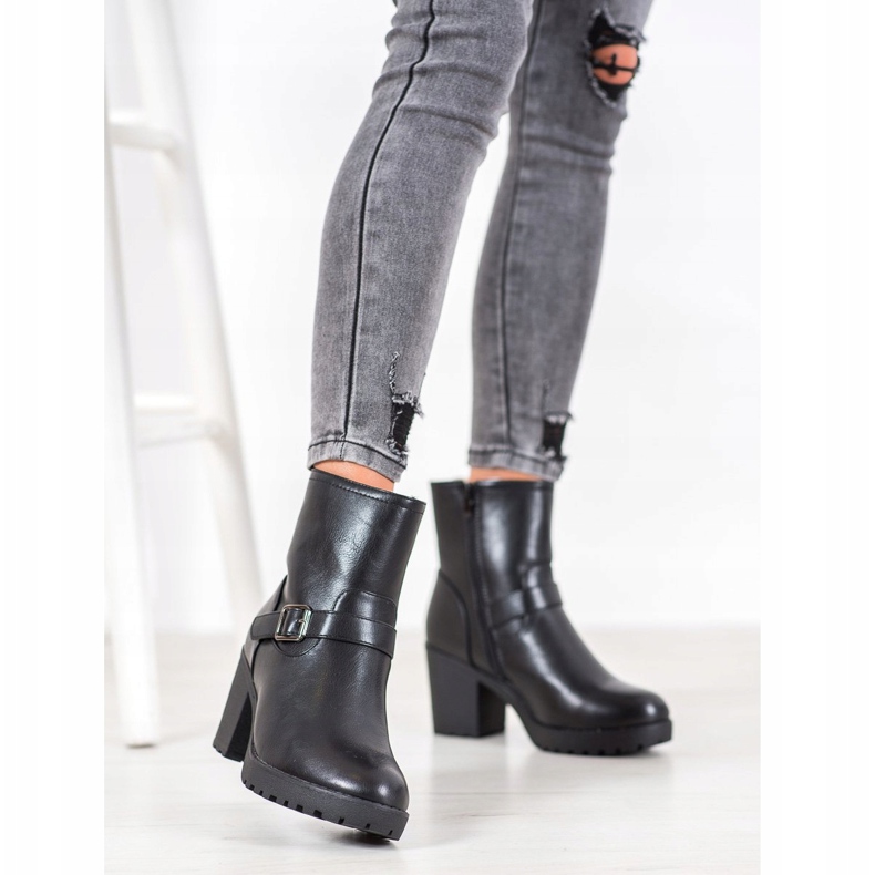 J. Star Trendiga stövlar på plattformen svart 1