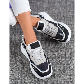 Kayla Sneakers med Holo -effekt svart 2