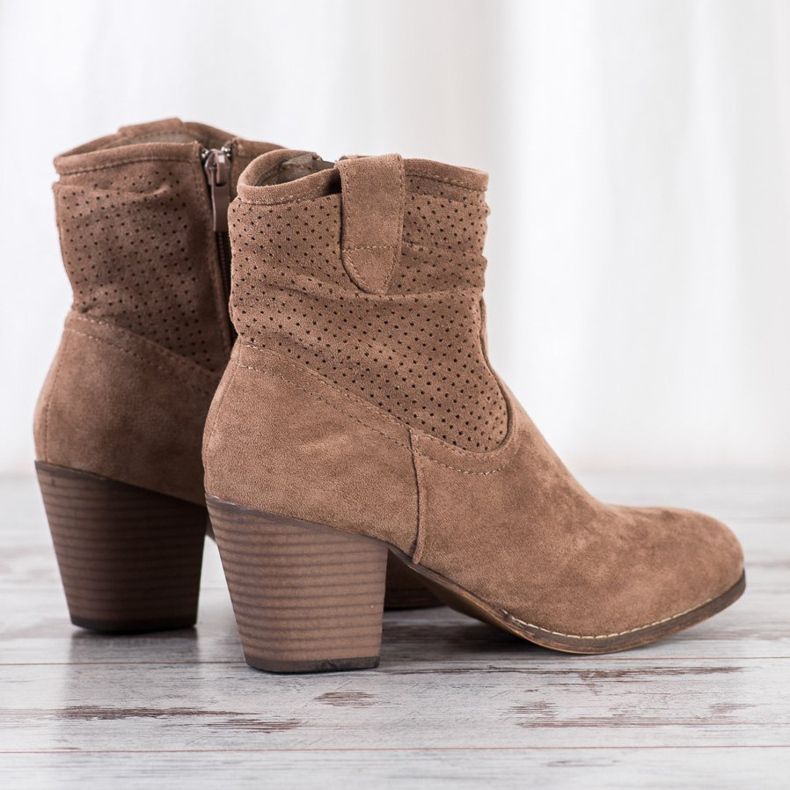 Bestelle Klassiska cowboystövlar i genombruten form beige 2