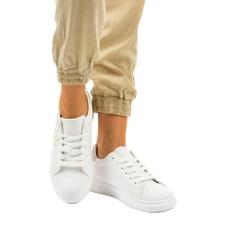 Klassiska vita sneakers BK929-19 silver- 1