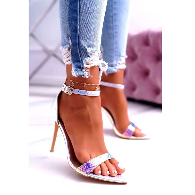 Kvinnors sandaler på hög klack Lu Boo Opalescent Debbi vit rosa silver- 1