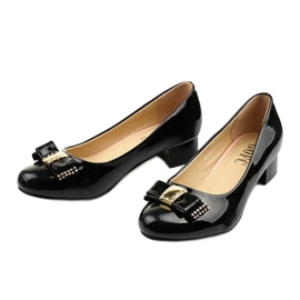 Svartlackerade pumpar på GFA89 -stolpen 2