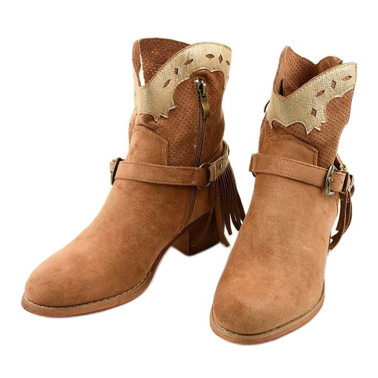 Generationsbruna stövletter i mocka på stolpen 2