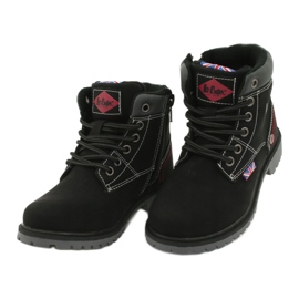 Barns fångare bundna på en svart Lee Cooper -blixtlås 2