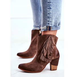 Exquisite Kvinnors Cappuccino -läder Quintana -stövlar på en hög klack brun 1