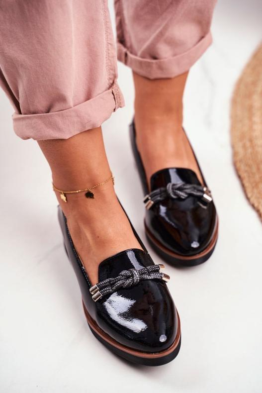 Vinceza Kvinnors svarta mockasiner lackerade på Abba -kilen grå 3