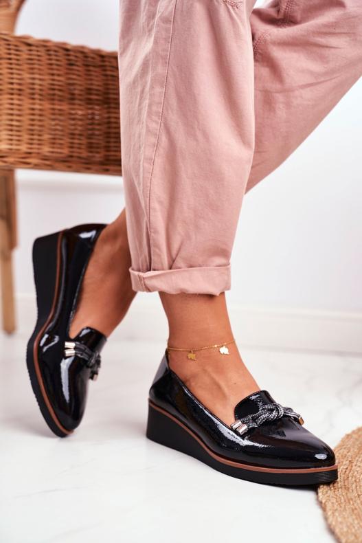 Vinceza Kvinnors svarta mockasiner lackerade på Abba -kilen grå 4