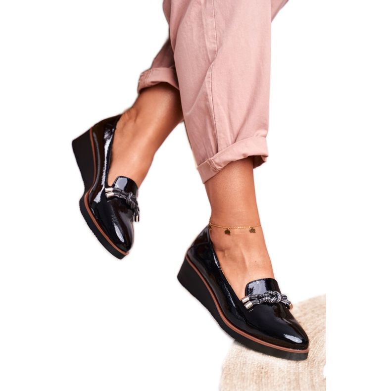 Vinceza Kvinnors svarta mockasiner lackerade på Abba -kilen grå 2