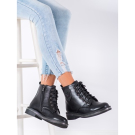 Groto Gogo Svarta arbetare 1