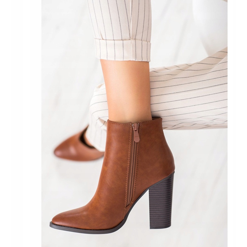 Seastar Klassiska stövlar på en stolpe brun 2