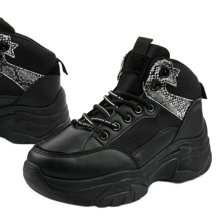 Svarta sneakers från Cirisesis 1