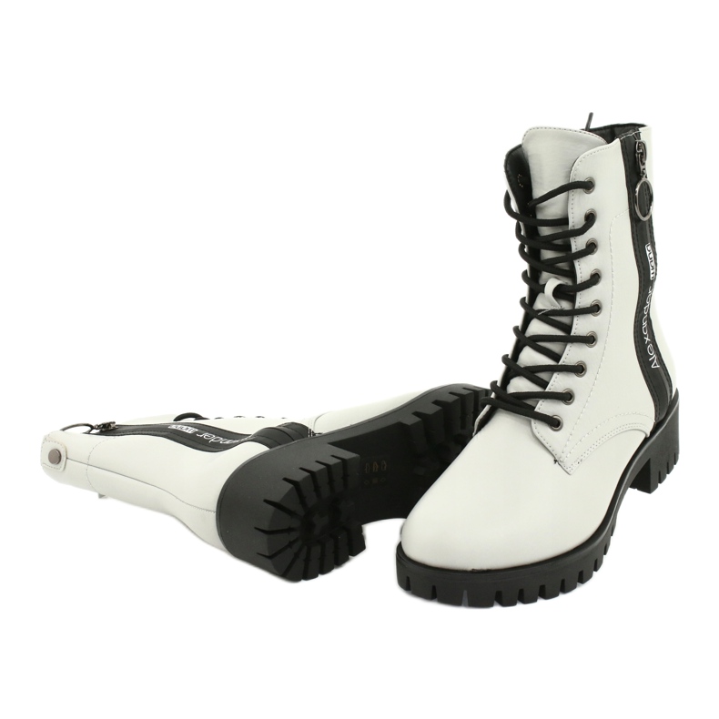 M.Daszyński Gråvirkesarbetare Daszyński MR1813-31 svart 3