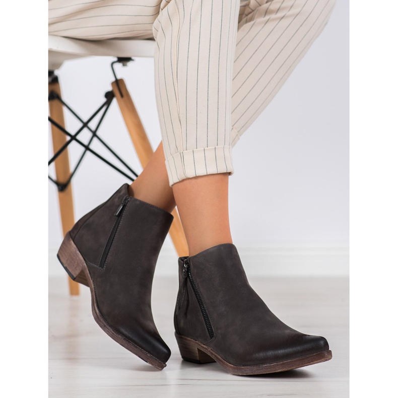 Kylie Cowgirls på reglaget brun 1