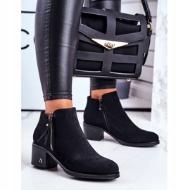 S.Barski Kvinnors stövlar på en klack varm svart blanche 1