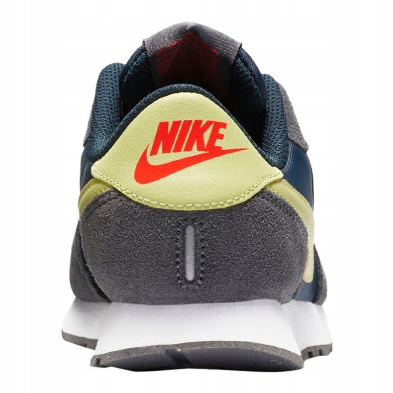 Nike Md Valiant Jr CN8558-400 skor vit mångfärgad 2