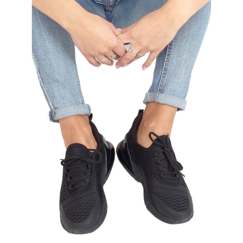 Svarta HY104 Svarta sportskor 1