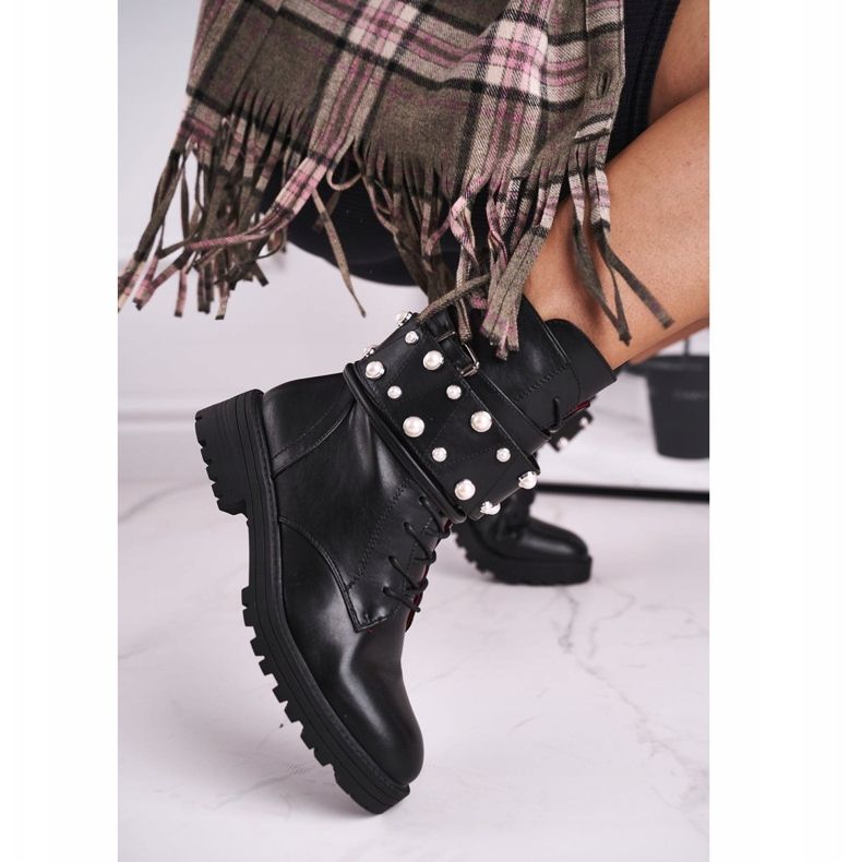 FE1 Platta höga stövlar för kvinnor svart med pärlor Mishigan 1