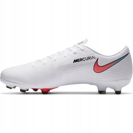 Nike Mercurial Vapor 13 Academy FG / MG AT5269 163 fotbollsskor vit vit 1