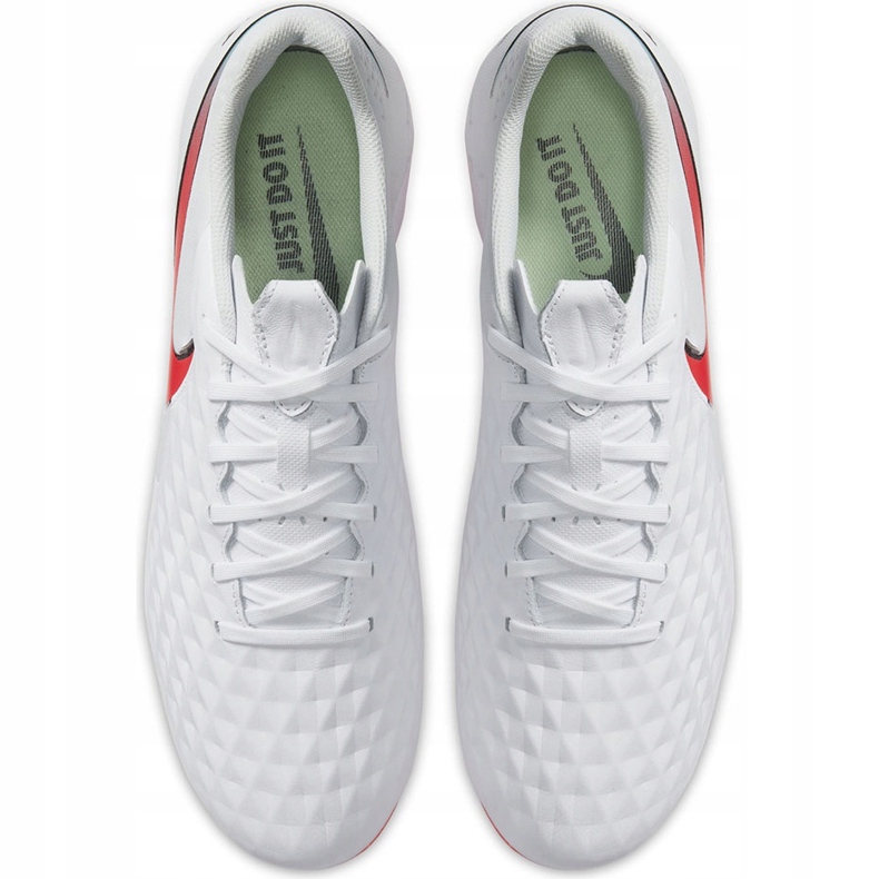 Nike Tiempo Legend 8 Academy FG / MG AT5292 163 fotbollsskor vit vit 1