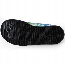 Nike Mercurial Vapor 13 Club Njr Ic PS (V) Junior AT8171 104 fotbollsskor svart vit 1