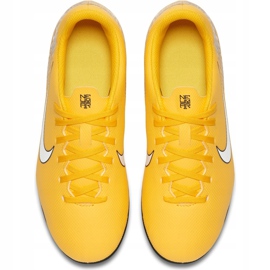 Nike Mercurial Vapor 12 Club Neymar Gs Mg Jr AO9472 710 fotbollsskor mångfärgad gul 1