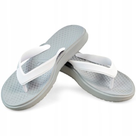 Nike Wmns Solay Thong vita tofflor 882699 003 1
