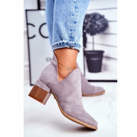 MSMG Damstövlar på en högklackad skuren grå mini meliori 3